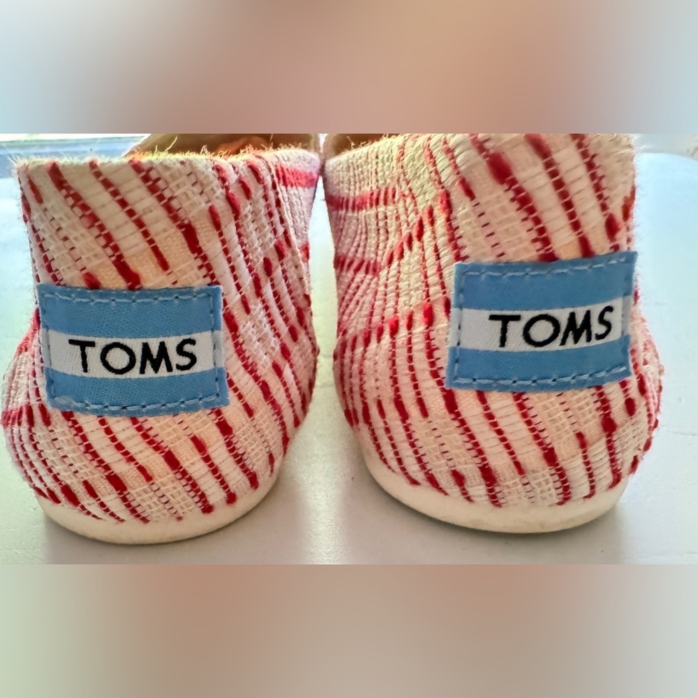 TOMS  Size:8   EUC - Picture 2 of 6
